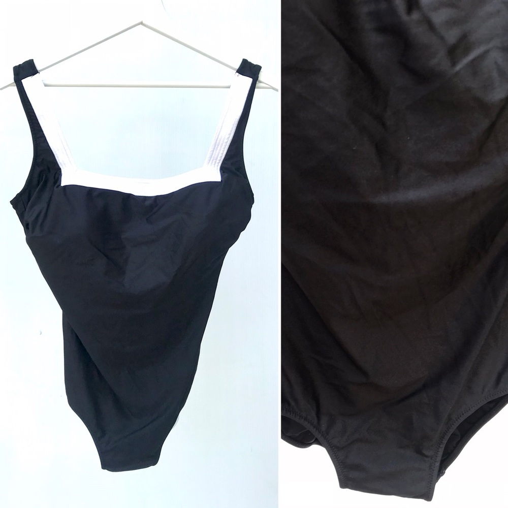 Vintage 80’s black & white minimalist neutral one piece swimsuit bathing suit